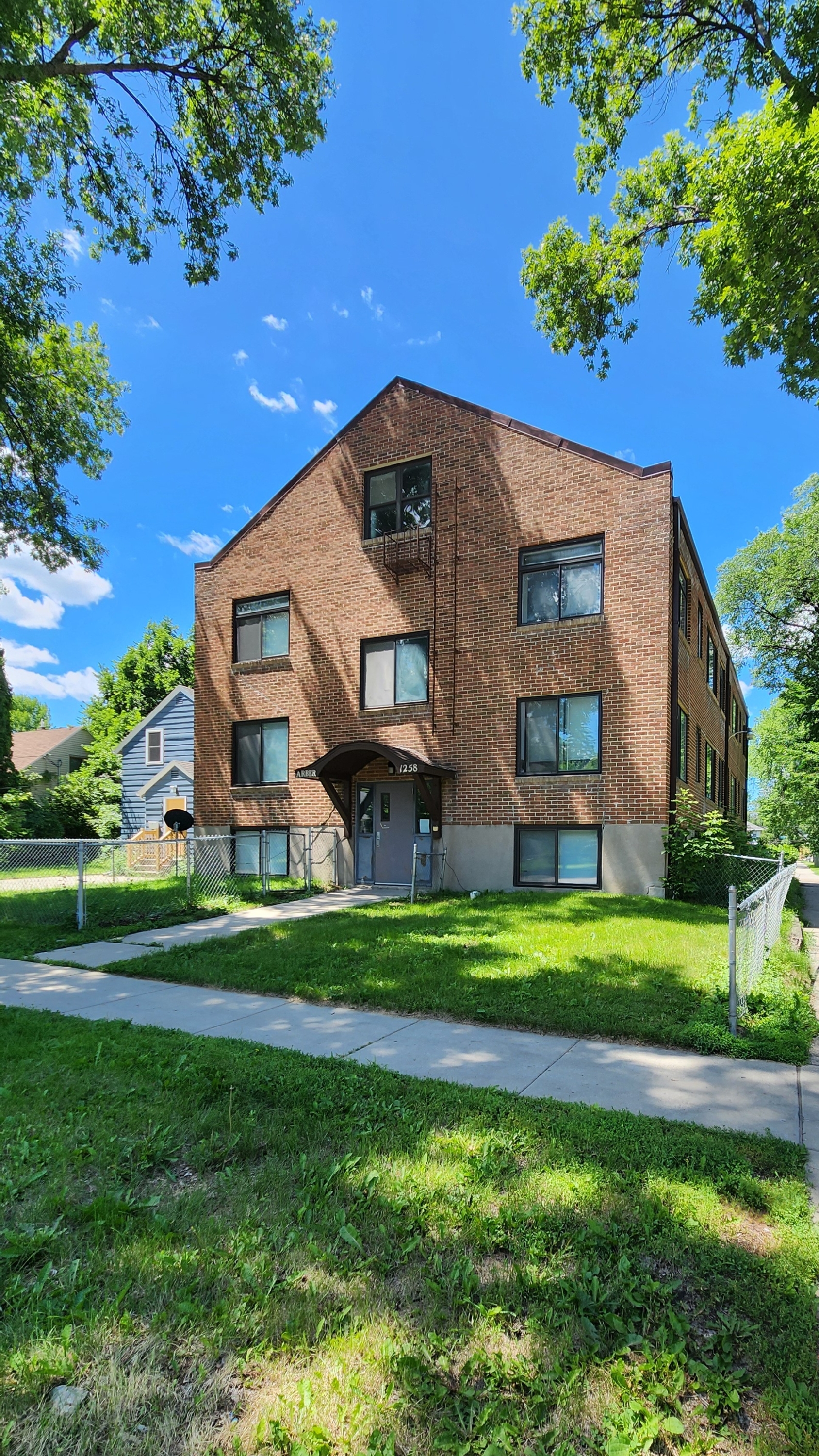 Property thumbnail image