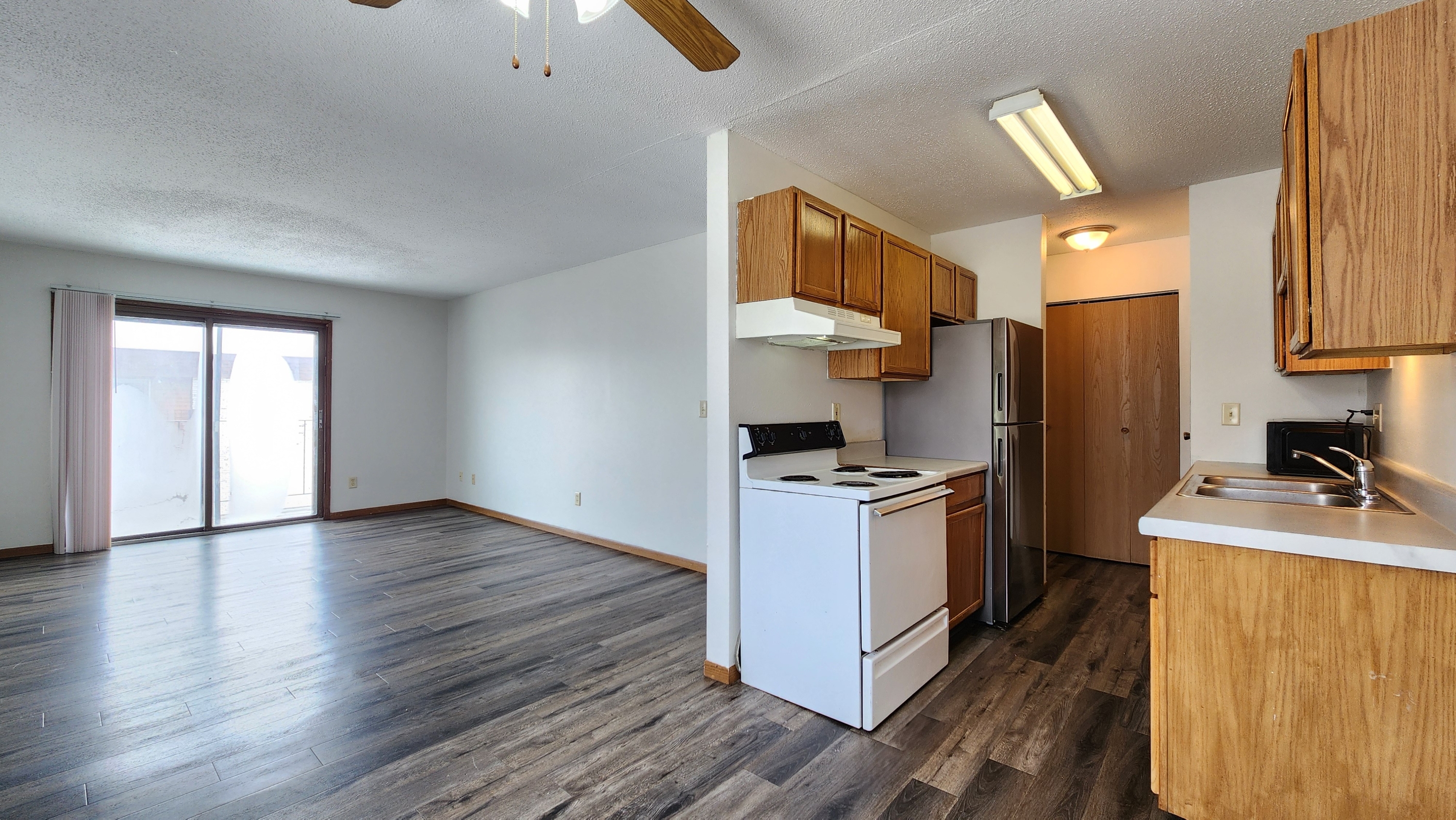 2408 3rd Avenue North - 12